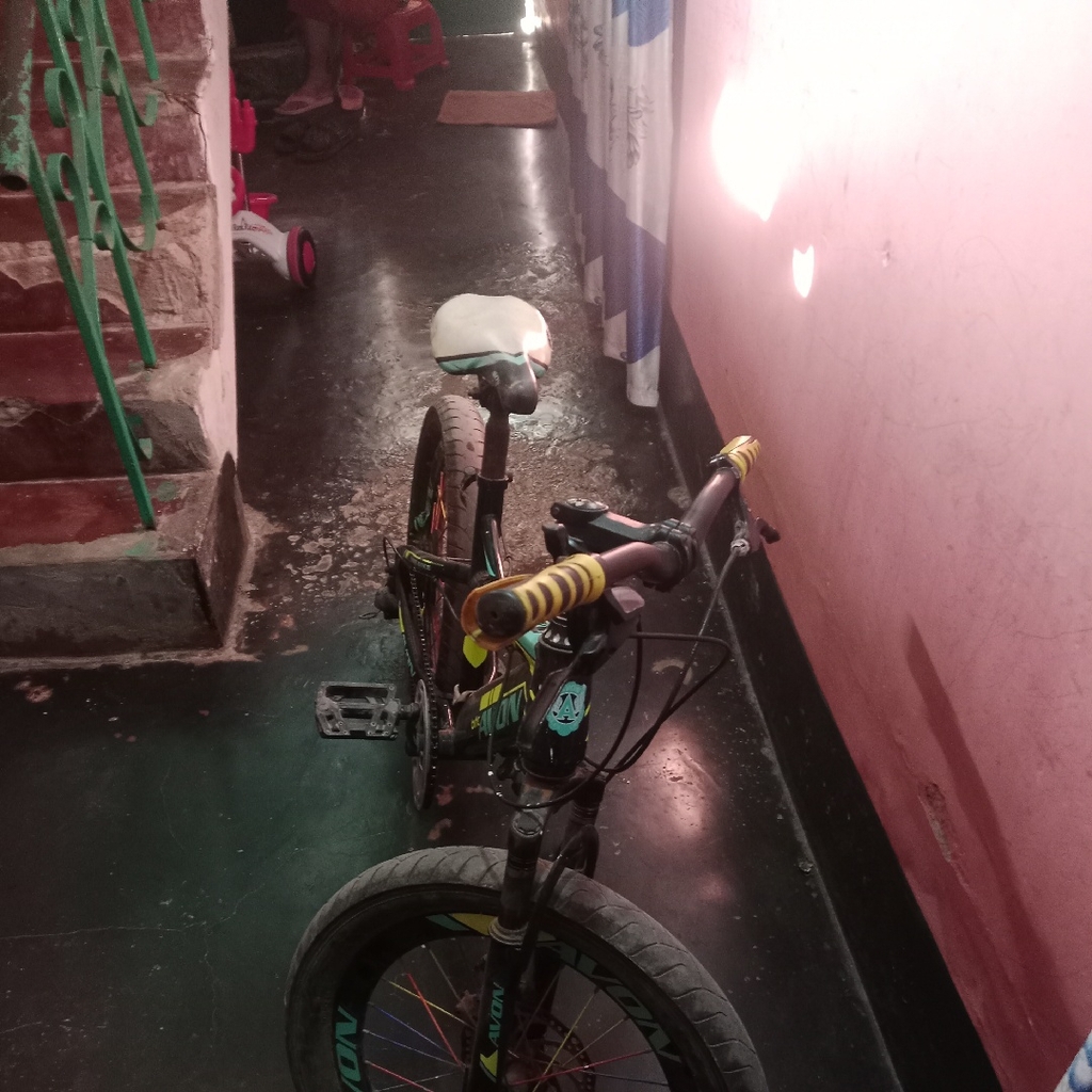 Photo 2 of 2023 Avon .... Road Bike